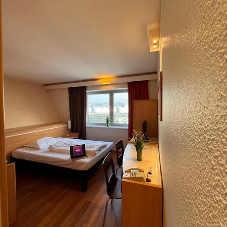 Best In Hosting - Self Check In * Graz