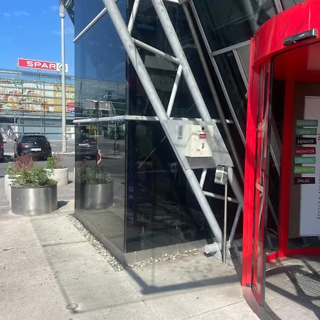 In Hosting - Self Check In Graz